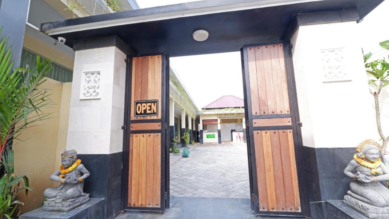V Canggu Dormitory Kültér fotó